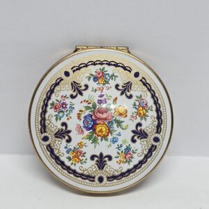 Vintage Stratton England Compact Scalloped Edge Floral Multi-color Enamel Mirror
